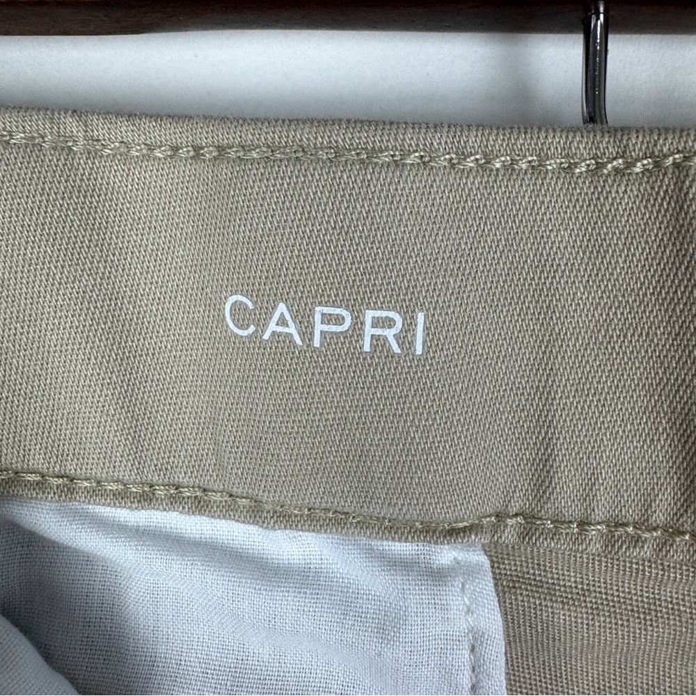 St. John's Bay High Rise Capri Pants Women's 14 Tan - Picture 7 of 9